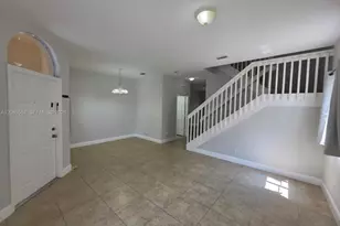 807 N Santa Catalina Cir, North Lauderdale, FL 33068 - Photo 7