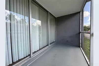 700 NW 214th St #116, Miami Gardens, FL 33169 - Photo 11