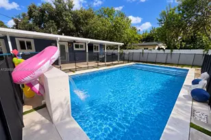 240 N 68th Ave, Hollywood, FL 33024 - Photo 7