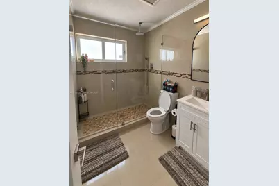 240 N 68th Ave, Hollywood, FL 33024 - Photo 15