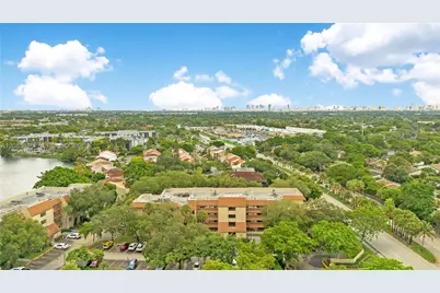 601 Ives Dairy Rd #105-8, Miami, FL 33179 - Photo 25