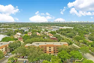 601 Ives Dairy Rd, Miami, FL 33179 - Photo 25