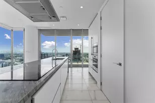 700 NE 26th Terrace, Miami, FL 33137 - Photo 5