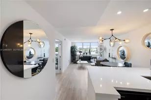 1020 Meridian Ave, Miami Beach, FL 33139 - Photo 1