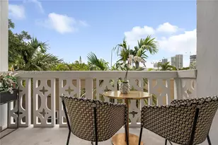 1020 Meridian Ave, Miami Beach, FL 33139 - Photo 15