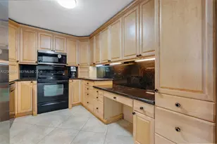 531 N Ocean Blvd, Pompano Beach, FL 33062 - Photo 19
