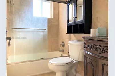 300 Madeira Ave #304, Coral Gables, FL 33134 - Photo 15