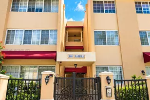 300 Madeira Ave, Coral Gables, FL 33134 - Photo 21