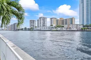 1000 Parkview Dr, Hallandale Beach, FL 33009 - Photo 27