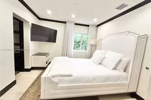 2001 Coral Gate Dr, Miami, FL 33145 - Photo 23