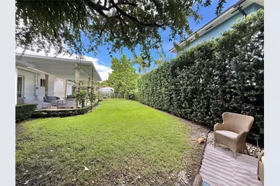 2001 Coral Gate Dr, Miami, FL 33145 - Photo 45