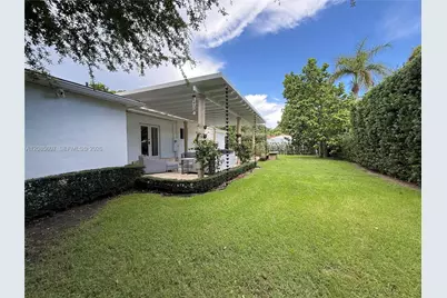 2001 Coral Gate Dr, Miami, FL 33145 - Photo 43