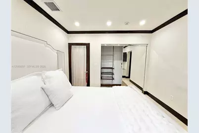 2001 Coral Gate Dr, Miami, FL 33145 - Photo 25