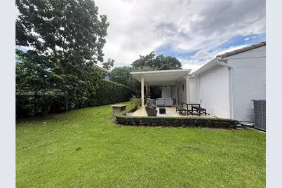 2001 Coral Gate Dr, Miami, FL 33145 - Photo 49
