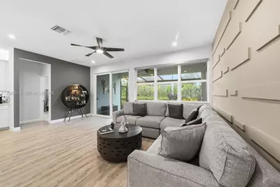 11550 SW Viridian Blvd, Port Saint Lucie, FL 34987 - Photo 13