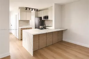 6821 SW 44th St, Miami, FL 33155 - Photo 1