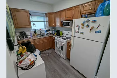 158 Ocean Dr #203, Miami Beach, FL 33139 - Photo 5