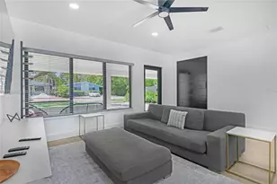 811 NE 17th Ct, Fort Lauderdale, FL 33305 - Photo 7