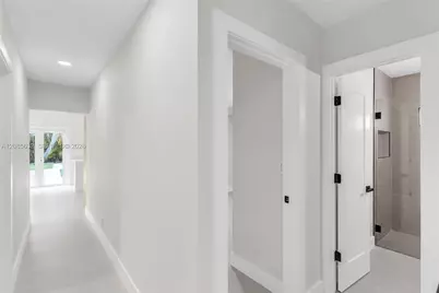 1525 NE 18th Ave, Fort Lauderdale, FL 33304 - Photo 9