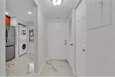 6475 W Oakland Park Blvd #102, Lauderhill, FL 33313 - Photo 27
