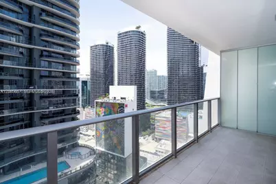 1010 Brickell Ave #2508, Miami, FL 33131 - Photo 13