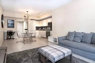 1010 Brickell Ave, Miami, FL 33131 - Photo 11