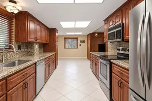 14961 Egan Ln, Miami Lakes, FL 33014 - Photo 15