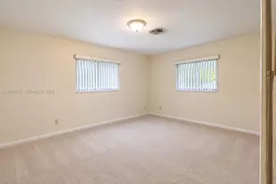 14961 Egan Ln, Miami Lakes, FL 33014 - Photo 17