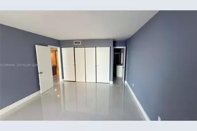 1351 NE Miami Gardens Dr #422E, Miami, FL 33179 - Photo 21