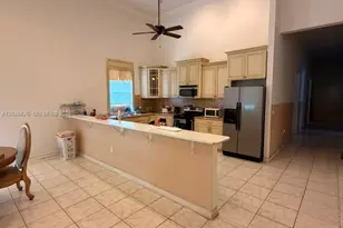 173 SW 3rd Ct, Deerfield Beach, FL 33441 - Photo 9