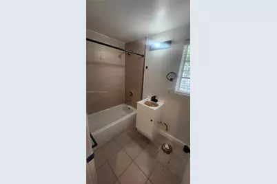 847 81st St #2, Miami Beach, FL 33141 - Photo 5