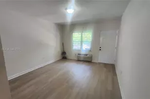 847 81st St, Miami Beach, FL 33141 - Photo 7
