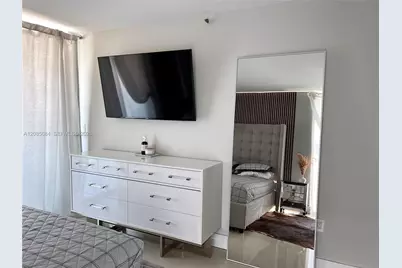 1035 West Ave #404, Miami Beach, FL 33139 - Photo 27