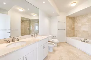 6365 Collins Ave, Miami Beach, FL 33141 - Photo 15