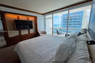6801 Collins Ave, Miami Beach, FL 33141 - Photo 11