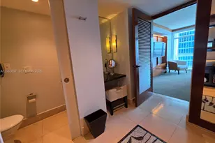6801 Collins Ave, Miami Beach, FL 33141 - Photo 15
