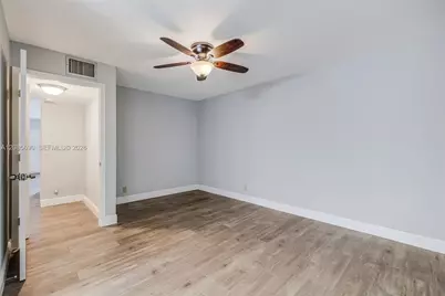 2641 Gately Dr W #902, West Palm Beach, FL 33415 - Photo 15
