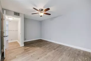 2641 Gately Dr W, West Palm Beach, FL 33415 - Photo 15