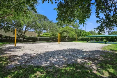 8946 SW 150th Ct Cir E, Miami, FL 33196 - Photo 29