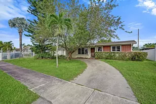 19731 Gulfstream Rd, Cutler Bay, FL 33157 - Photo 1