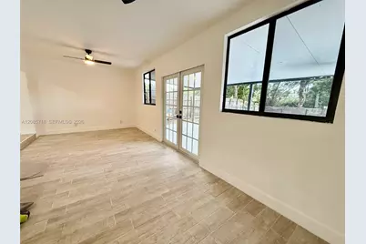 2201 N 54th Ave, Hollywood, FL 33021 - Photo 11