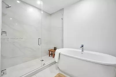 17550 Collins Ave #1003, Sunny Isles Beach, FL 33160 - Photo 17