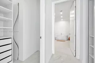 17550 Collins Ave, Sunny Isles Beach, FL 33160 - Photo 15
