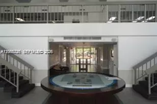 488 NW 165th St Rd, Miami, FL 33169 - Photo 5