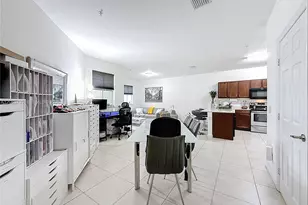 260 NW 109th Ave, Miami, FL 33172 - Photo 5