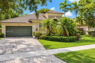 22023 SW 95th Pl, Cutler Bay, FL 33190 - Photo 1