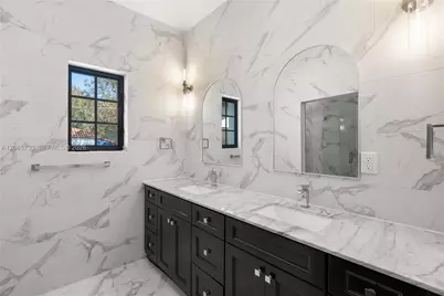 519 Alhambra Cir, Coral Gables, FL 33134 - Photo 37