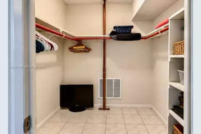 3199 S Ocean Dr #203, Hallandale Beach, FL 33009 - Photo 11