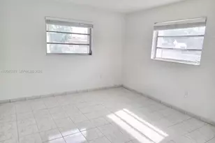 3304 SW 23rd St, Miami, FL 33145 - Photo 7