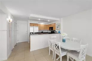 6917 Collins Ave, Miami Beach, FL 33141 - Photo 7